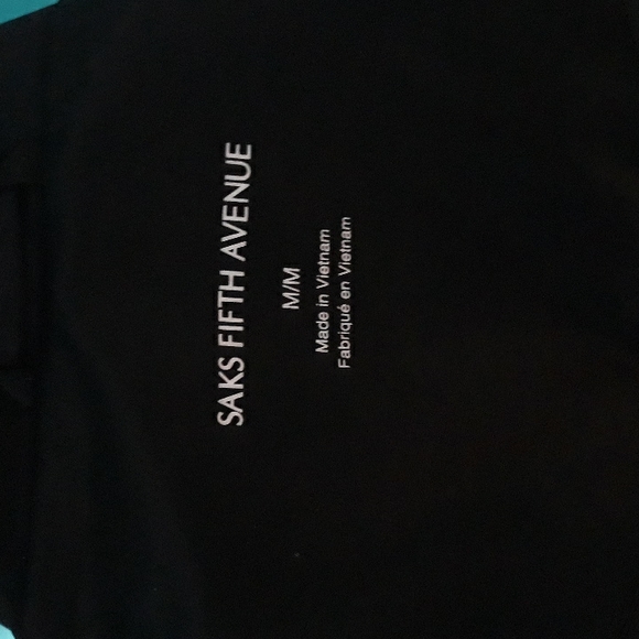 Saks 5th Avenue black windbreaker trenchcoat. Medium. Mint condition - Picture 2 of 10